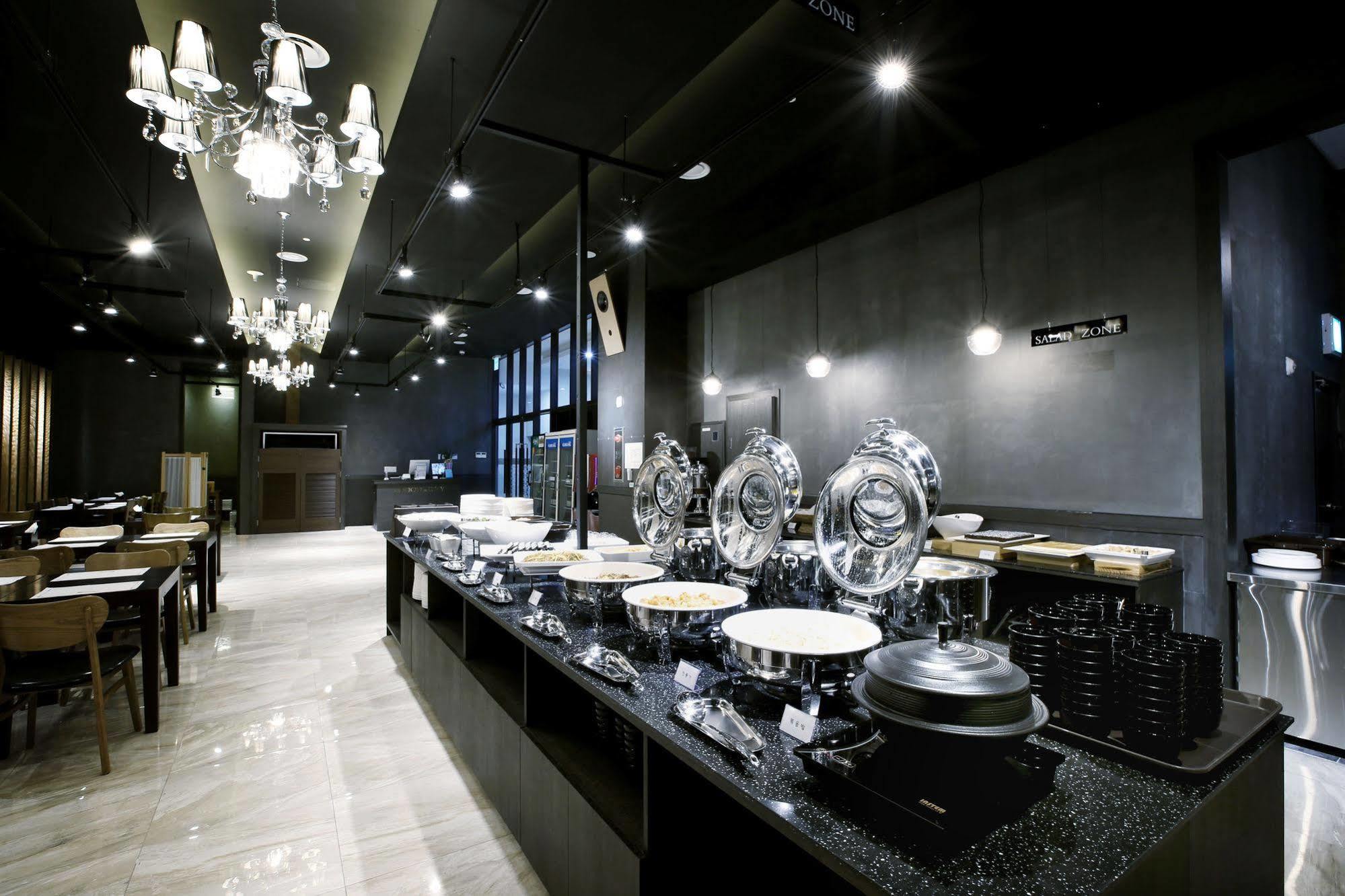 Golden City Hotel Dongdaemun Seul Zewnętrze zdjęcie
