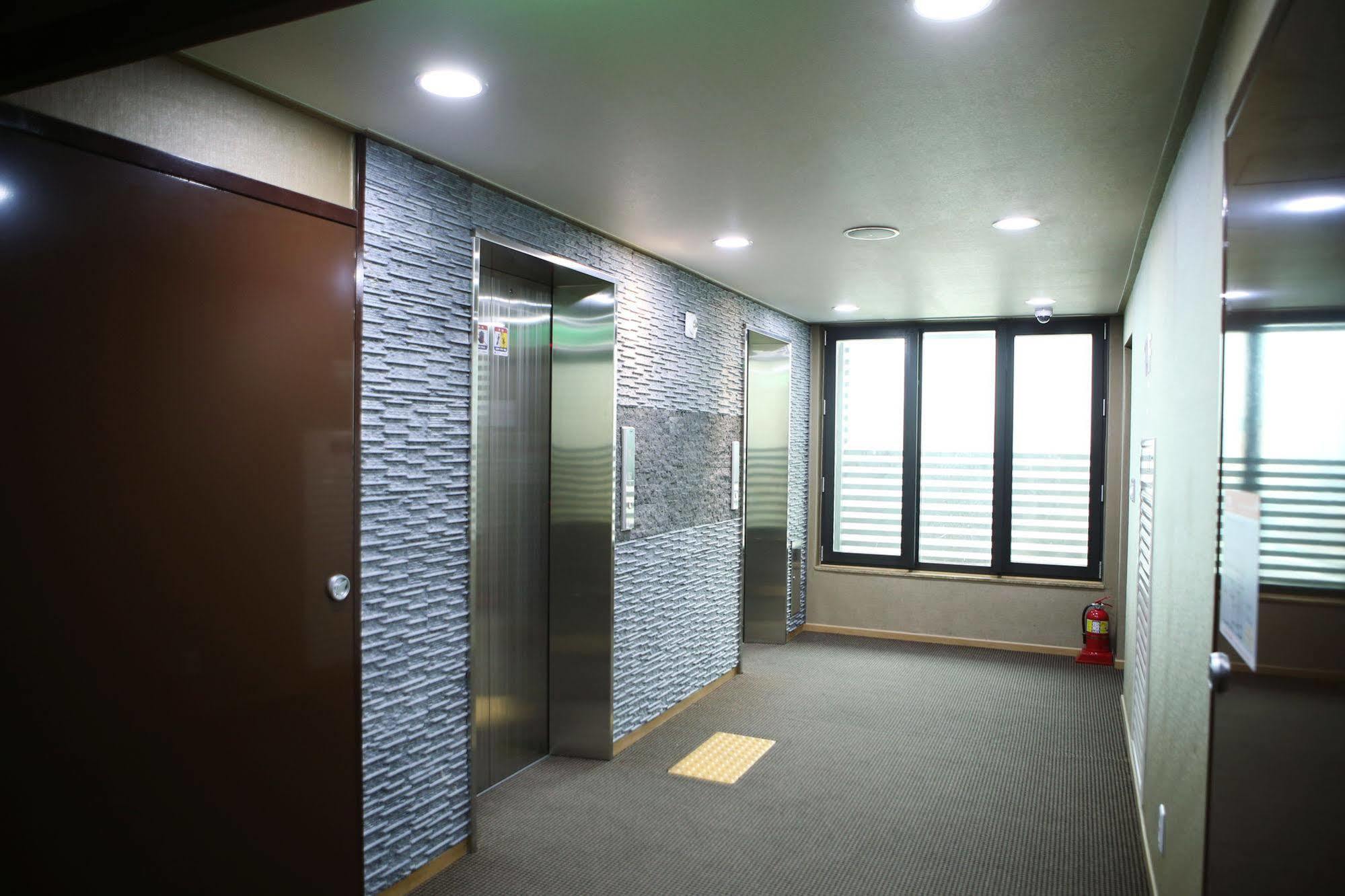 Golden City Hotel Dongdaemun Seul Zewnętrze zdjęcie